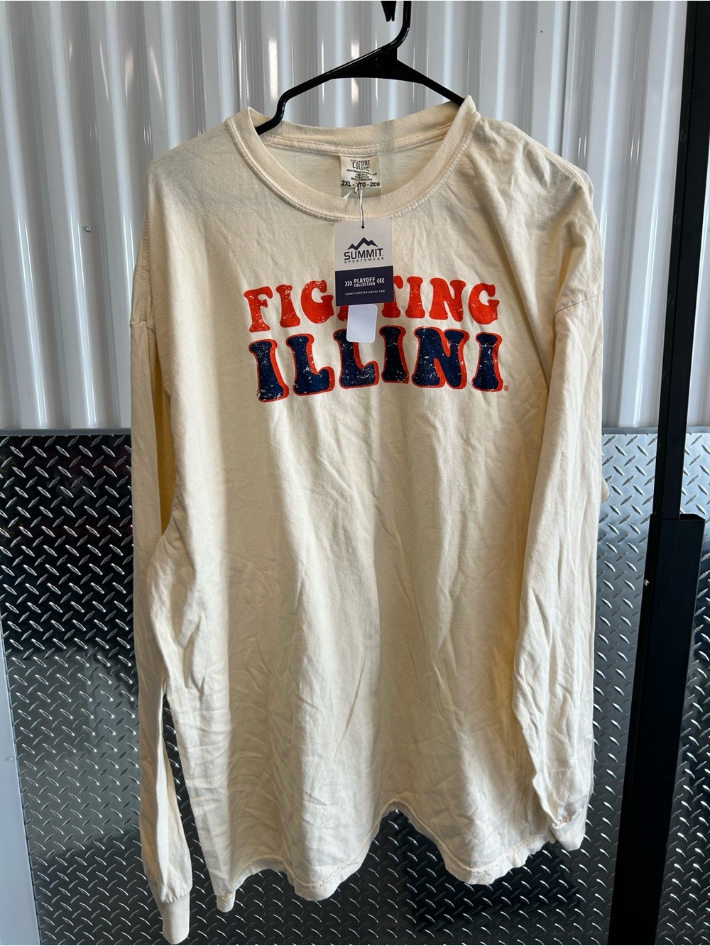 Comfort Colors Cream Long-Sleeve "Fighting Illini" Tee
